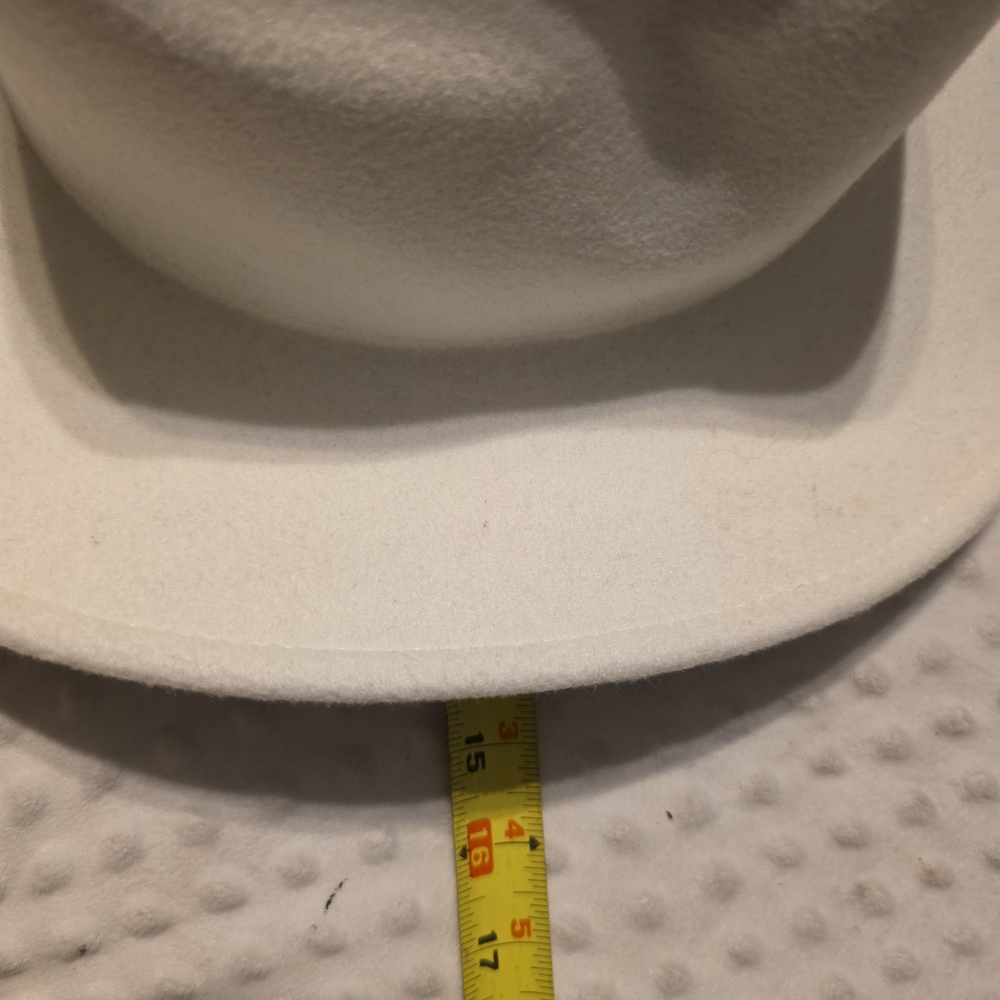 White Felt Western Hat Decor - Picture 8 of 12